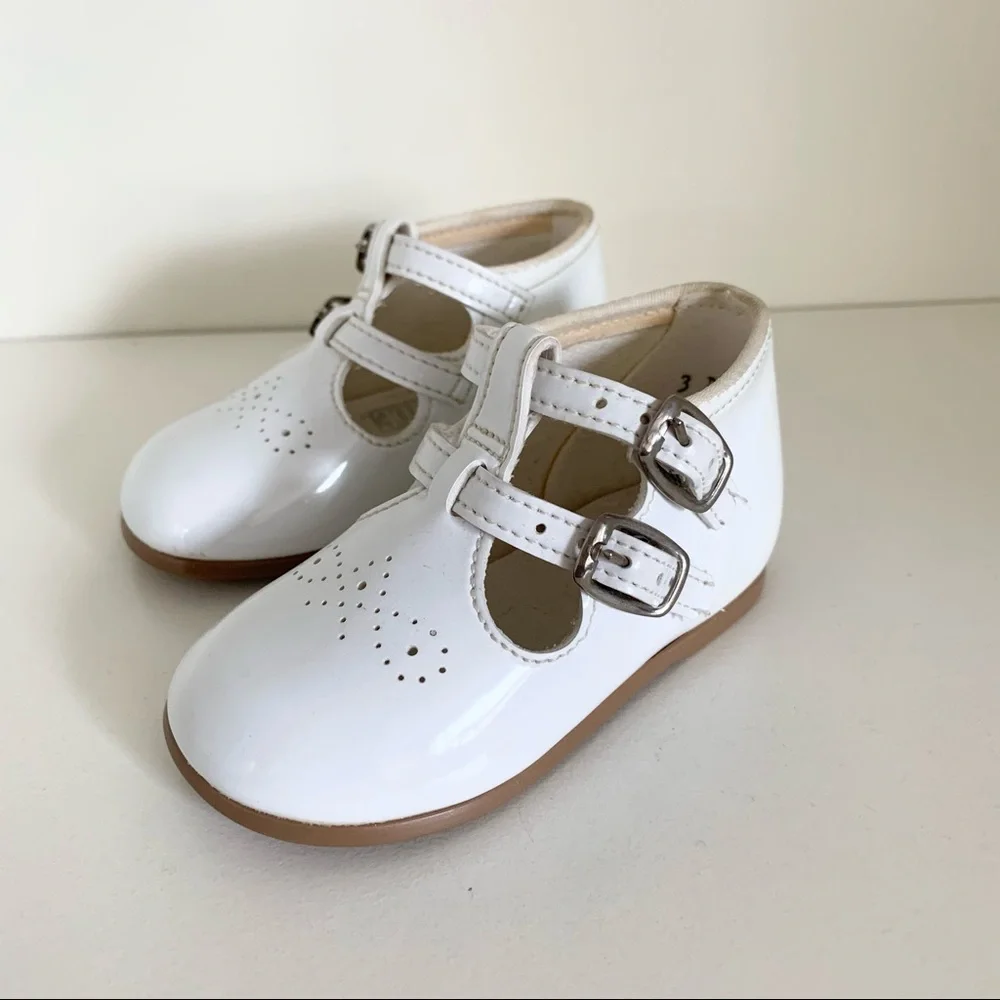 90s Vintage Patent baby shoes